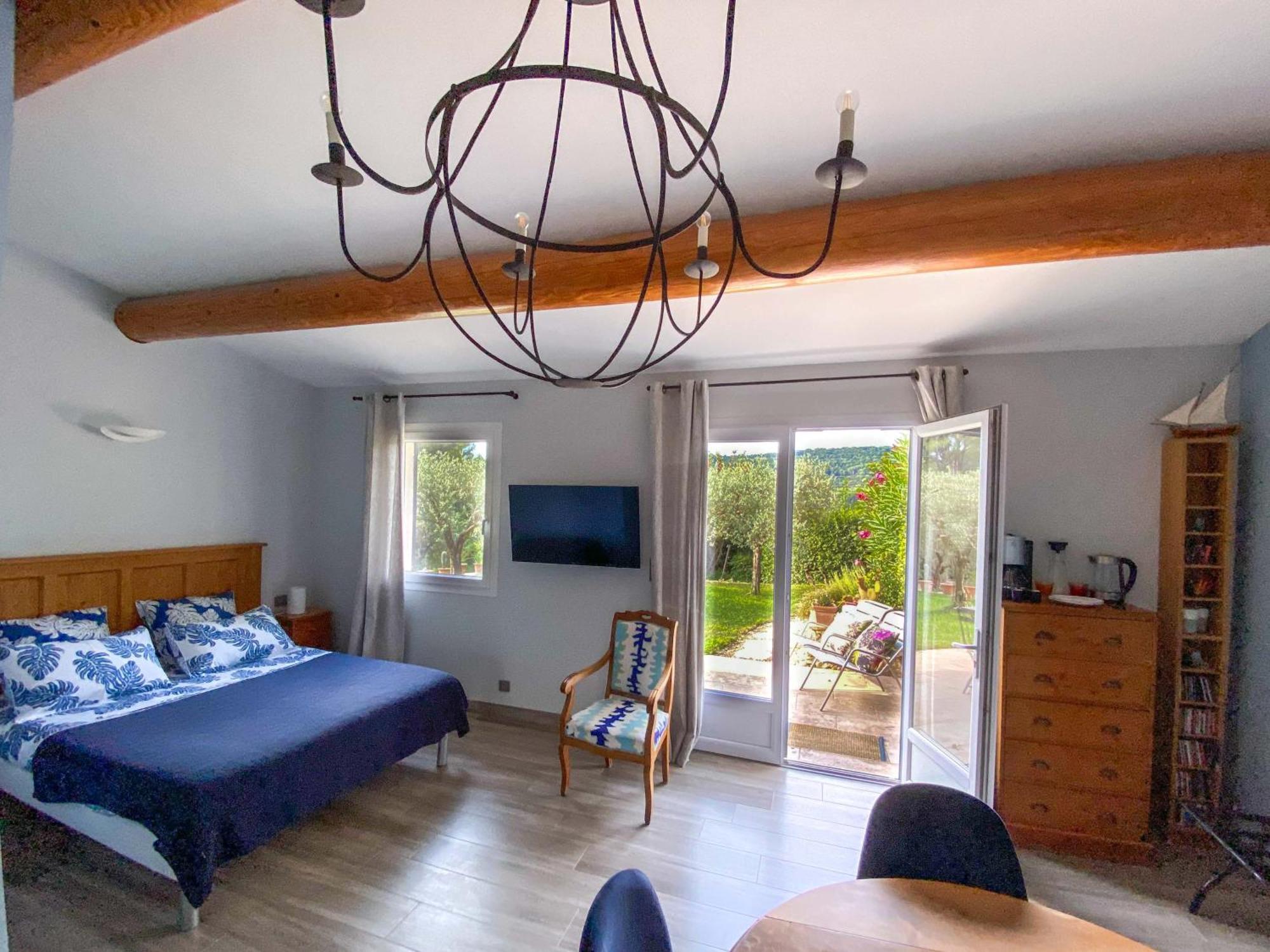 La Chamade Grande Chambre B&B Independante Ventabren Eksteriør bilde
